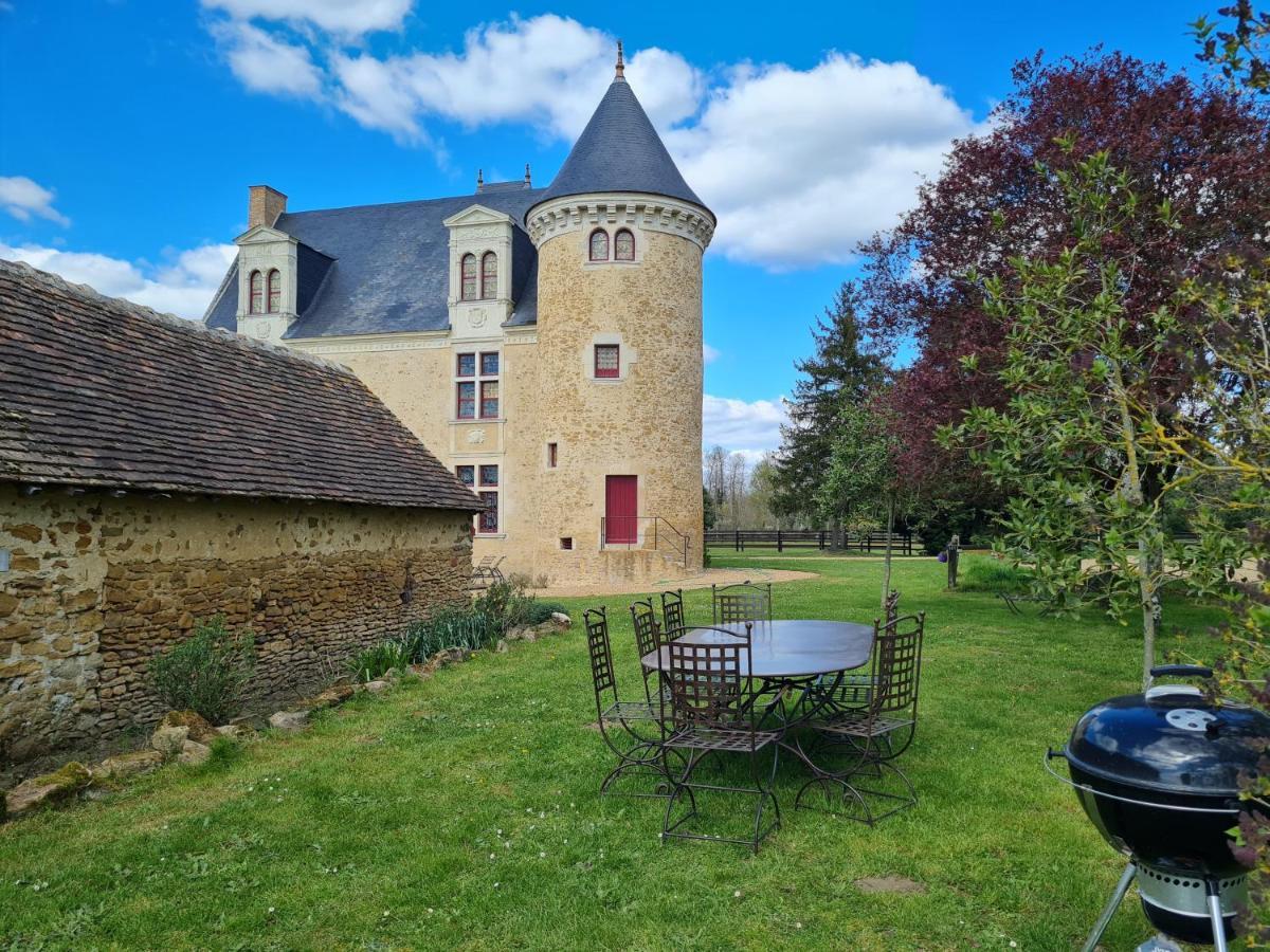 Manoir De La Beuneche - Location Du Manoir Entier Roeze-sur-Sarthe Exterior photo